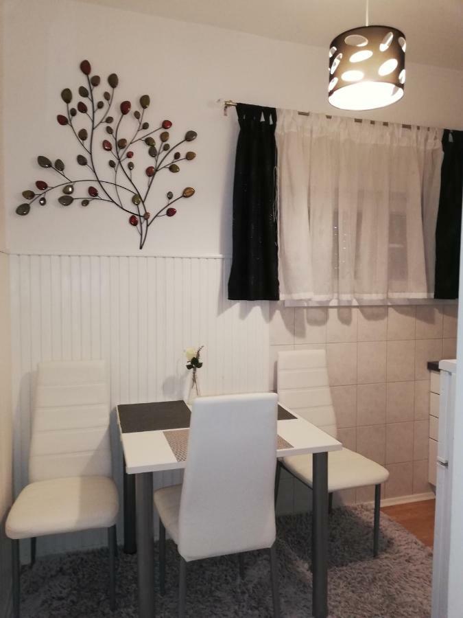 זאדאר Apartment Lily מראה חיצוני תמונה