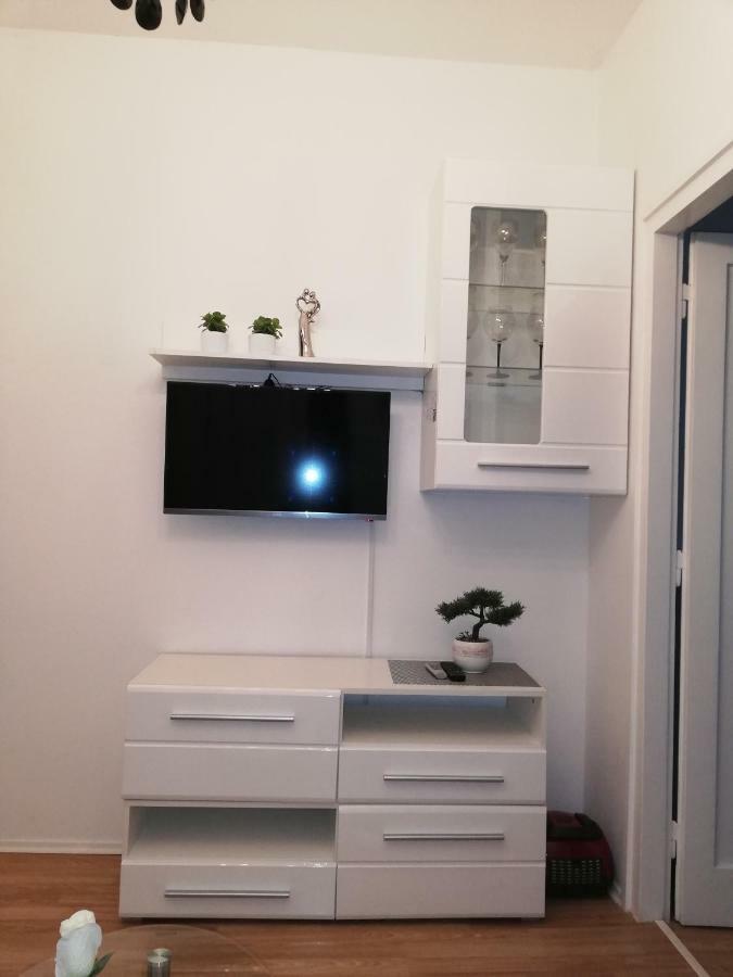 זאדאר Apartment Lily מראה חיצוני תמונה